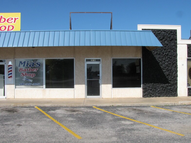 More Photos Of 2212-2220 NW Fort Sill Blvd, Lawton Storefront Retail Office For Lease