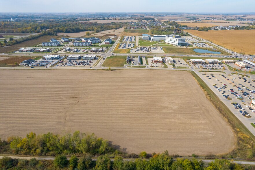 More Photos Of Crosspark Rd, Coralville Land For Sale