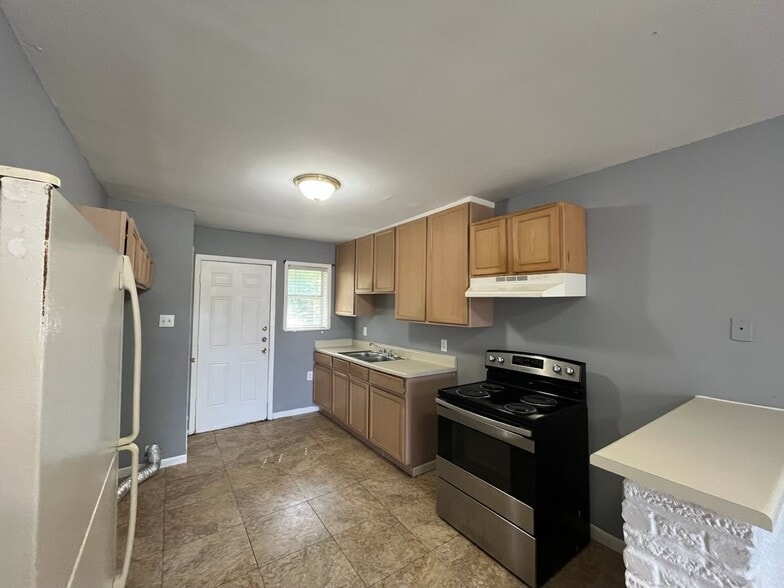 More Photos Of , Houston Multifamily For Sale