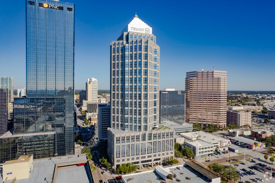 More Photos Of 401 E Jackson St, Tampa Office For Lease