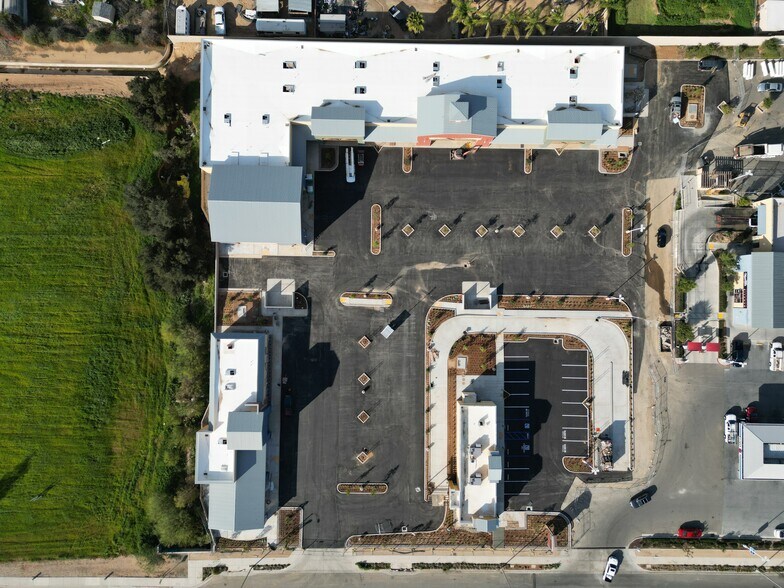 More Photos Of 9241 Limonite Ave, Jurupa Valley Unknown For Lease