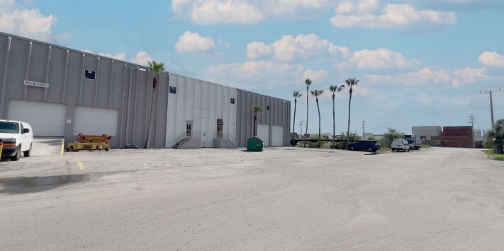 Primary Photo Of 9304-9384 NW 102nd St, Miami Warehouse For Lease