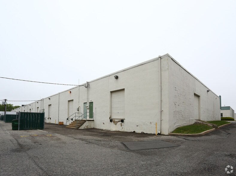 More Photos Of 875 Industrial Hwy, Cinnaminson Light Manufacturing For Lease