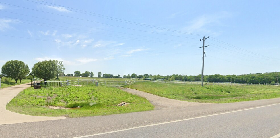 Primary Photo Of 8460 US Highway 70, Mead Flex For Sale
