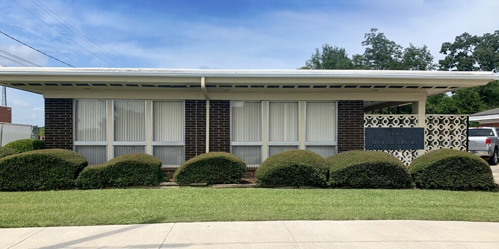 Primary Photo Of 1349 Druid Park Ave, Augusta Medical For Sale