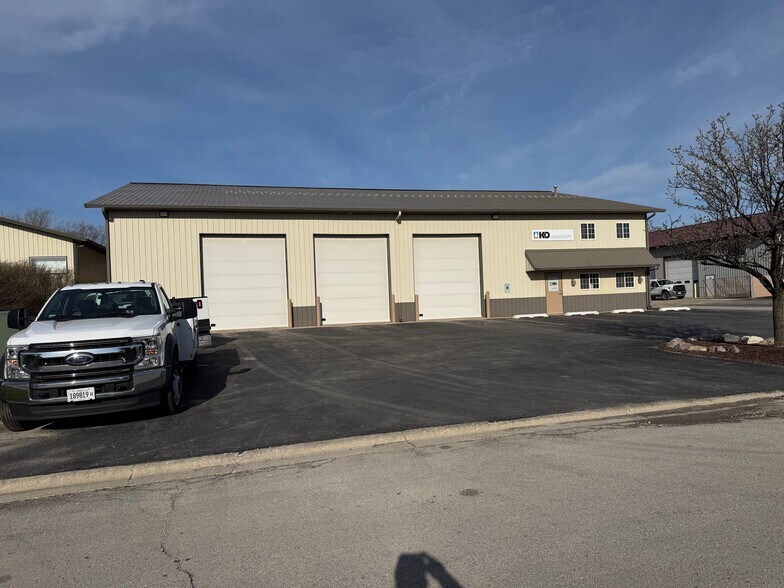 More Photos Of 2128 Gould Ct, Rockdale Warehouse For Sale