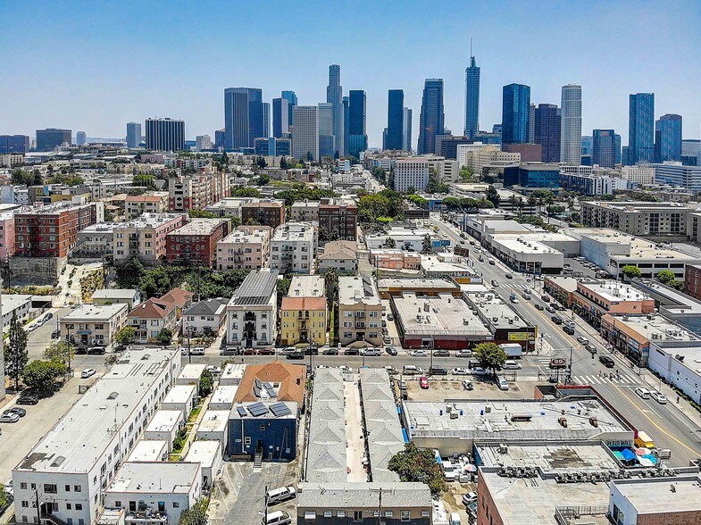 More Photos Of 521 S Union Ave, Los Angeles Apartments For Sale