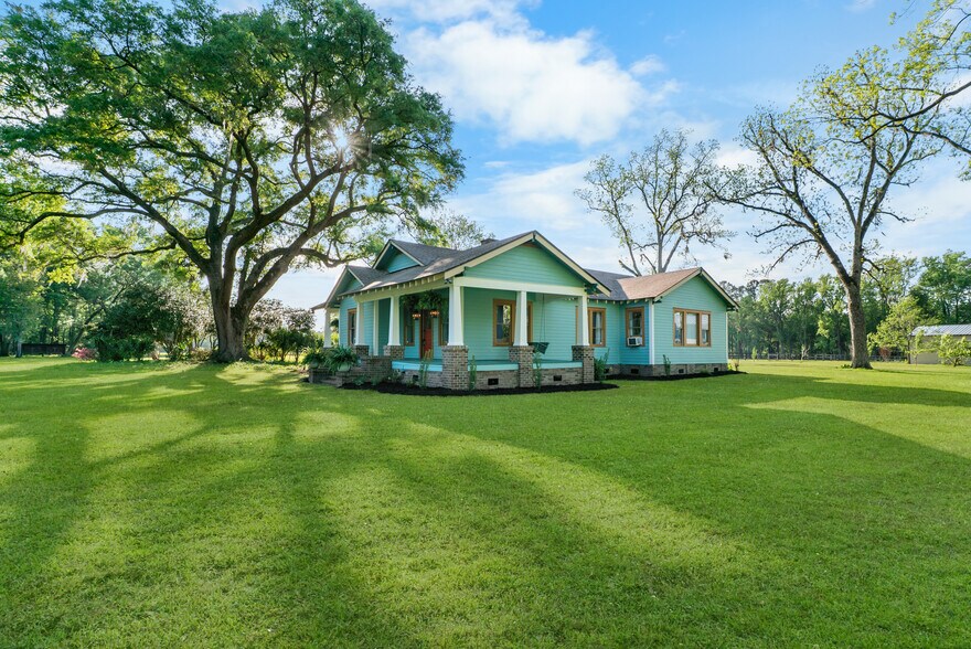 More Photos Of 1151 Harry Lindsay Rd, Guyton Specialty For Sale