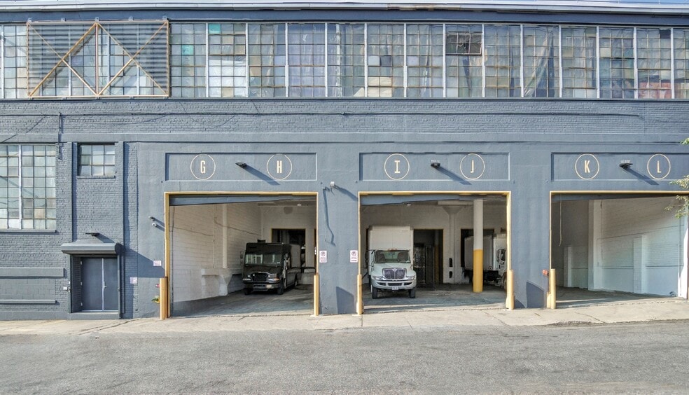 More Photos Of 58-30 Grand Ave, Maspeth Warehouse For Lease
