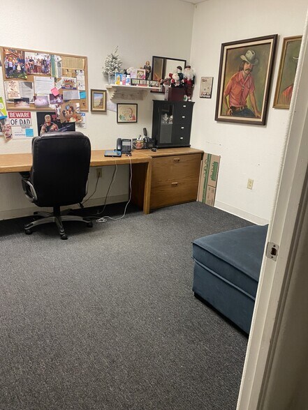 More Photos Of 2025 W Grant Rd, Tucson Medical For Sale