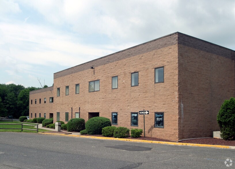 More Photos Of 712 Ginesi Dr, Morganville Light Distribution For Lease