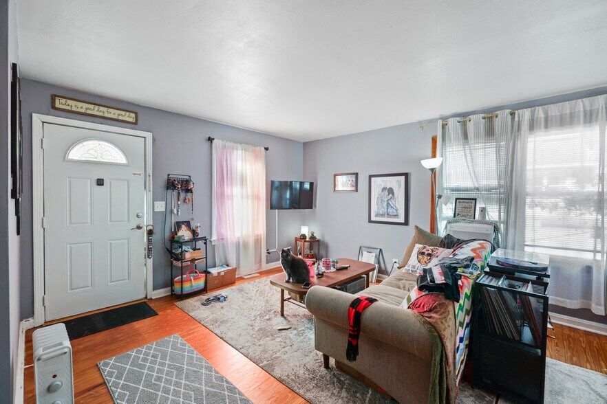 More Photos Of 817 Cedar St, Jacksonville Apartments For Sale