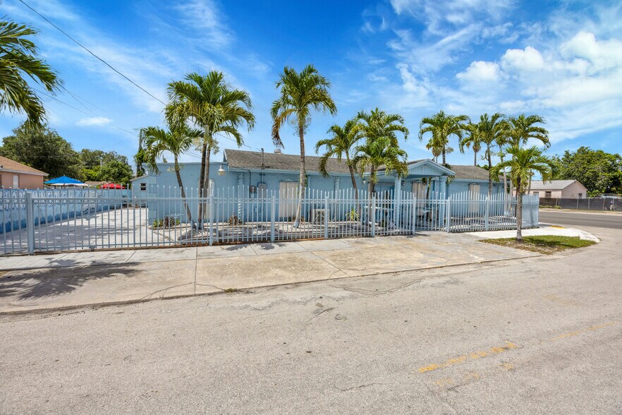 More Photos Of 8523 NW 22nd Ave, Miami Religious Facility For Sale