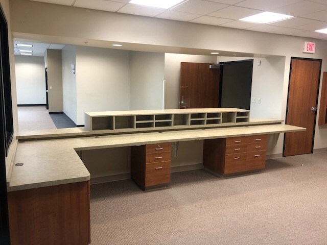 More Photos Of 2490 S Woodworth Loop, Palmer Medical For Lease