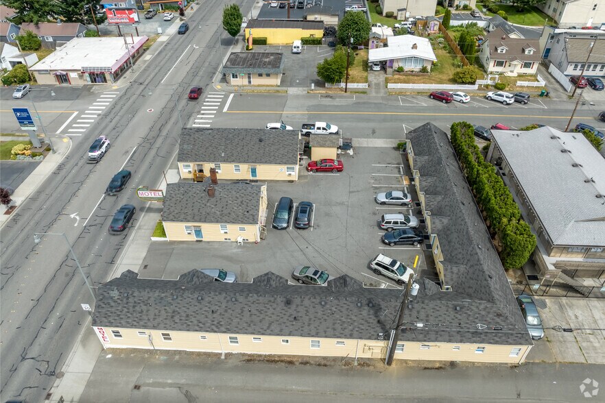 More Photos Of 810 State Ave, Marysville Hotel For Sale