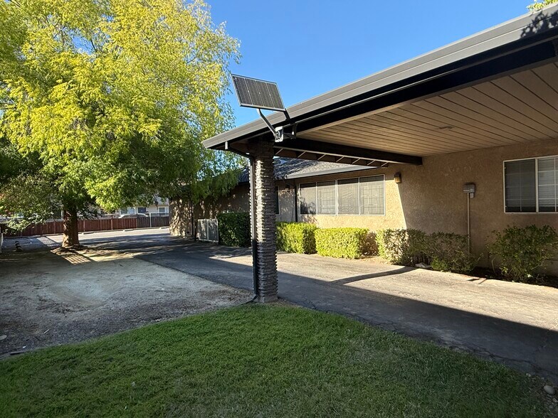 More Photos Of 2845 Marconi Ave, Sacramento Office For Sale