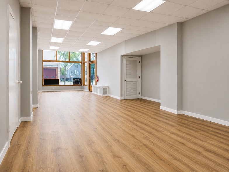 More Photos Of 1218 Williamson St, Madison Flex For Lease