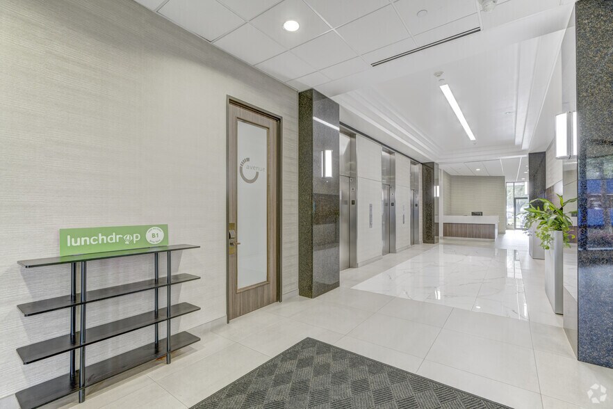 More Photos Of 7600 W Tidwell Rd, Houston Office For Lease
