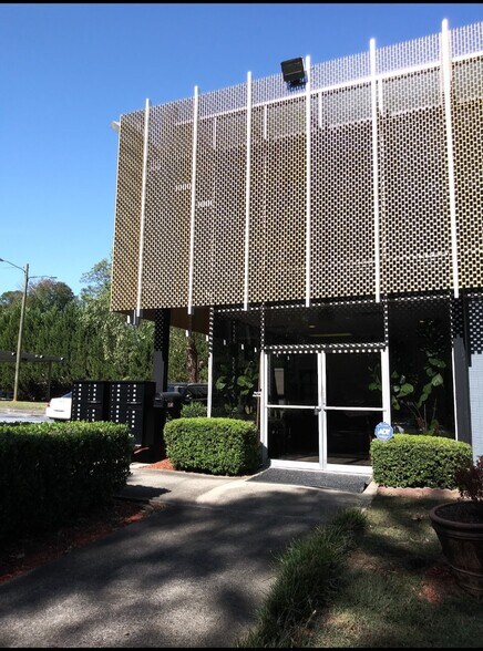 More Photos Of 3581 Main St, College Park Coworking Space