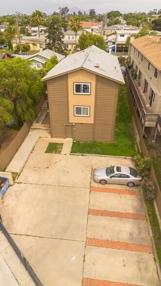 More Photos Of 392 Del Mar Ave, Chula Vista Apartments For Sale