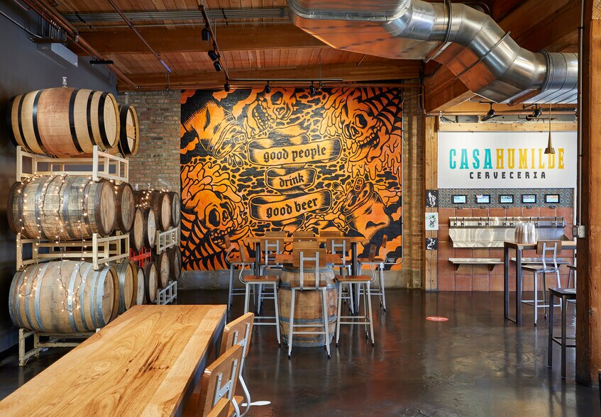 More Photos Of 417 N Ashland Ave, Chicago Warehouse For Sale