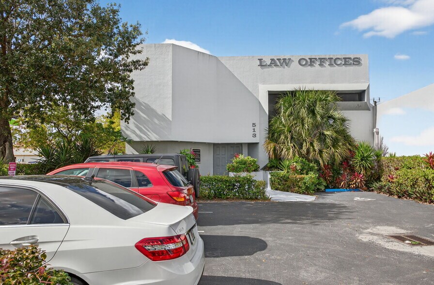 More Photos Of 513 N State Road 7, Margate Office For Sale