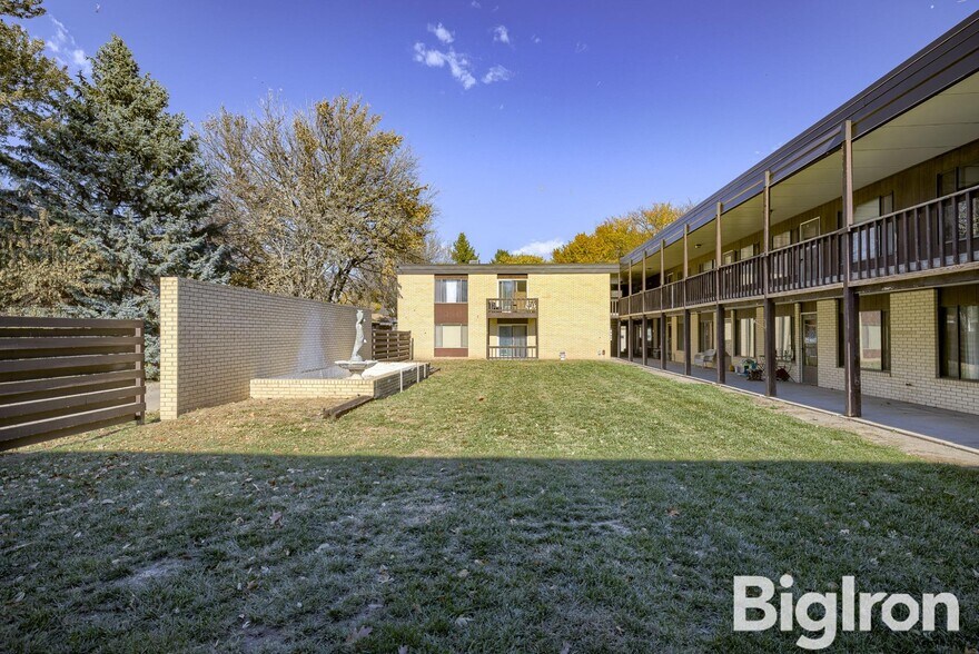 More Photos Of 633 E 10th St, York Apartments For Sale