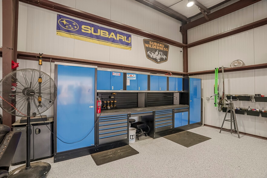 More Photos Of 2700 N Lake Valley Rd, Prescott Valley Industrial For Sale