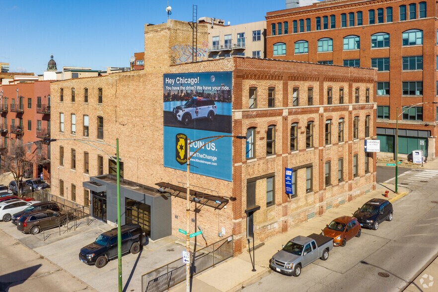 Primary Photo Of 800 W Huron St, Chicago Loft Creative Space For Lease