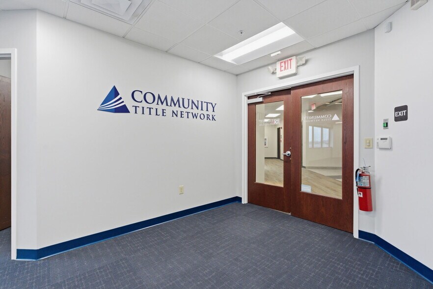 More Photos Of 5080 Tuttle Crossing Blvd, Dublin Office For Lease