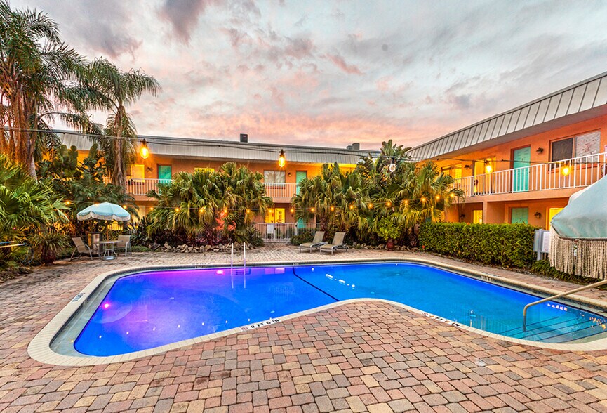 More Photos Of 1405 S Lorenzo Ave, Tampa Apartments For Sale