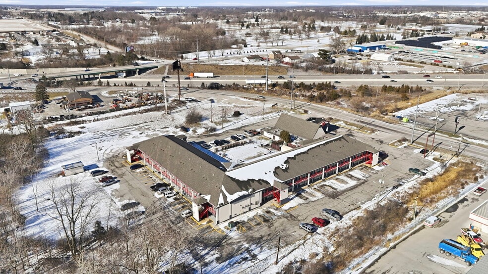 More Photos Of 3527 W Coliseum Blvd, Fort Wayne Hotel For Sale