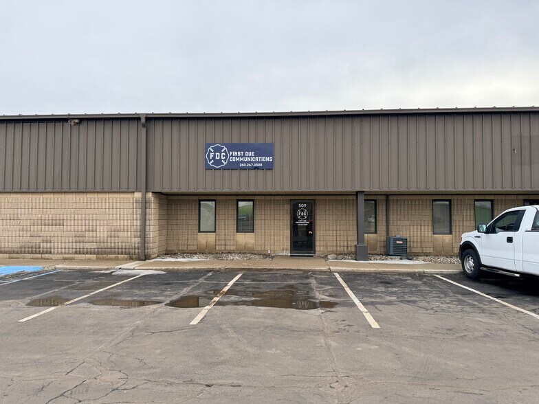 More Photos Of 501-513 Ley Rd, Fort Wayne Warehouse For Lease