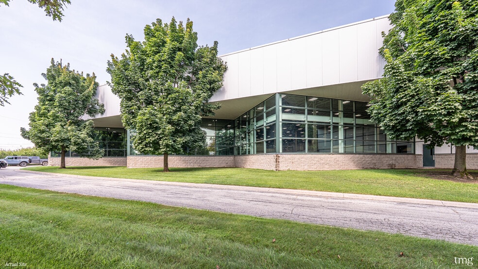 More Photos Of 100 Harbor Dr, Charlevoix Manufacturing For Sale