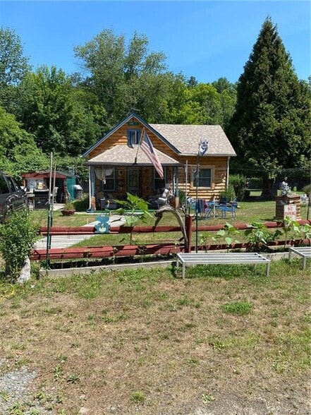 More Photos Of 12 River Rd, Barryville Apartments For Sale