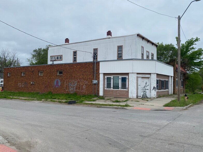 More Photos Of 6319-6123 Stadium Dr, Kansas City Freestanding For Sale