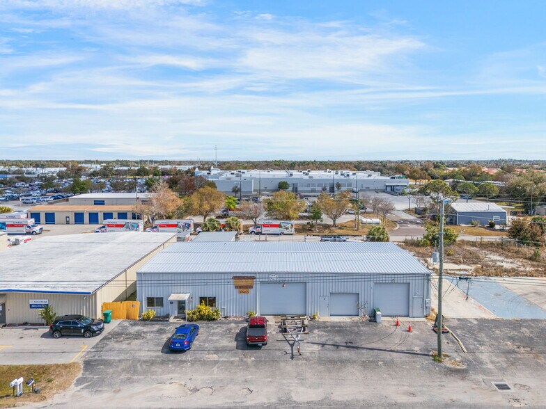 Primary Photo Of 6478 San Casa Dr, Englewood Warehouse For Lease