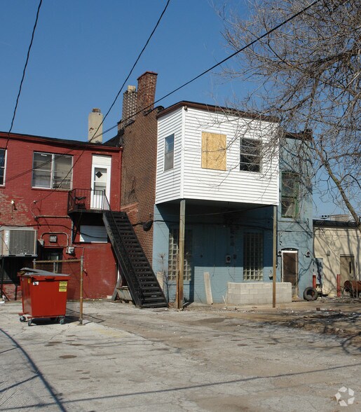 More Photos Of 5874 Delmar Blvd, Saint Louis Storefront Retail Residential For Sale