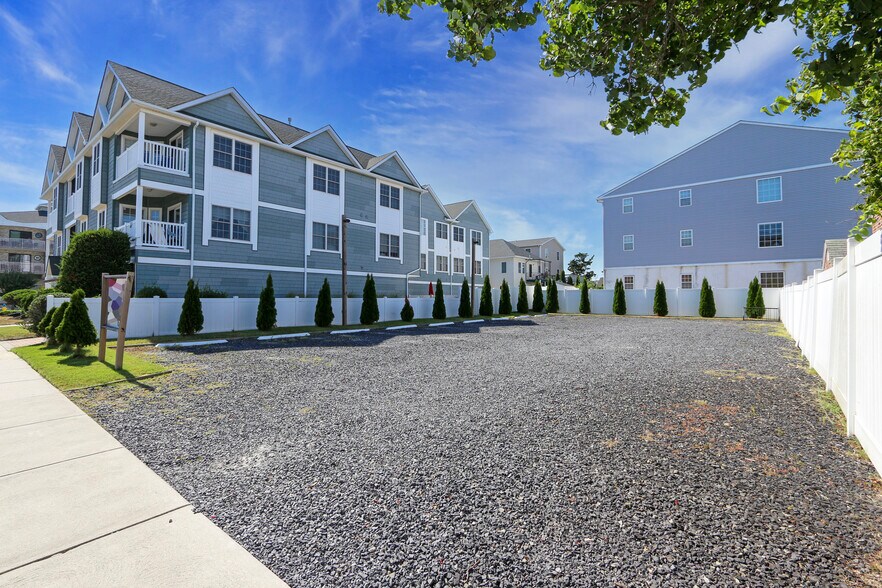 More Photos Of 5100 Atlantic Ave, Wildwood Hotel For Sale