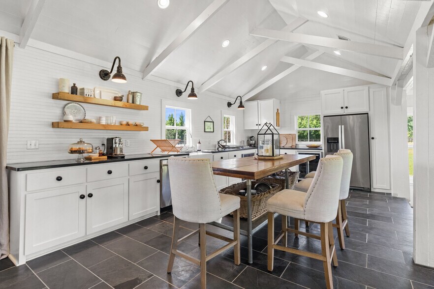 More Photos Of 1601 Highway 357, Opelousas Specialty For Sale