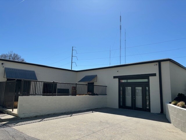 More Photos Of 1530 DeKalb Ave NE, Atlanta Storefront Retail Office For Lease