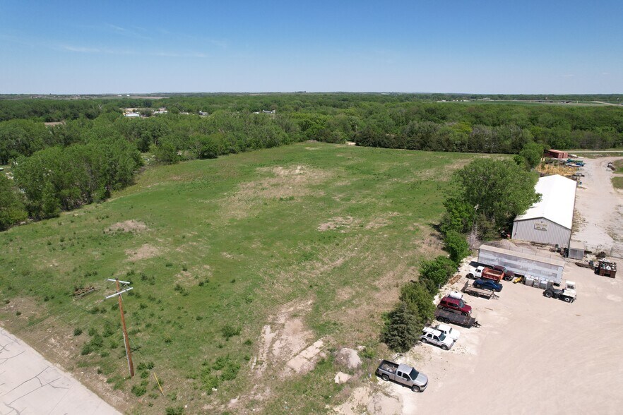More Photos Of 2410 N 9th St, Salina Land For Sale