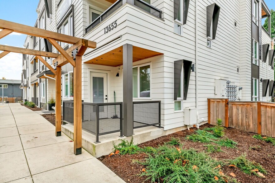 More Photos Of 13655 SW Jenkins Rd, Beaverton Apartments For Sale