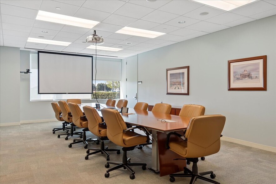 More Photos Of 3051 Hollis Dr, Springfield Office For Lease
