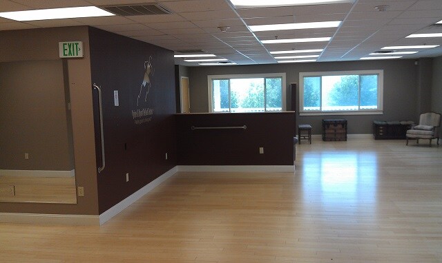 More Photos Of 314 E Main St, Norton Office For Lease