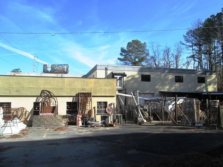More Photos Of 4783 Peachtree Rd, Atlanta Freestanding For Sale