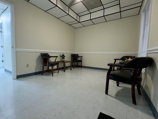 More Photos Of 1661 Walkup Ave, Monroe Office For Lease