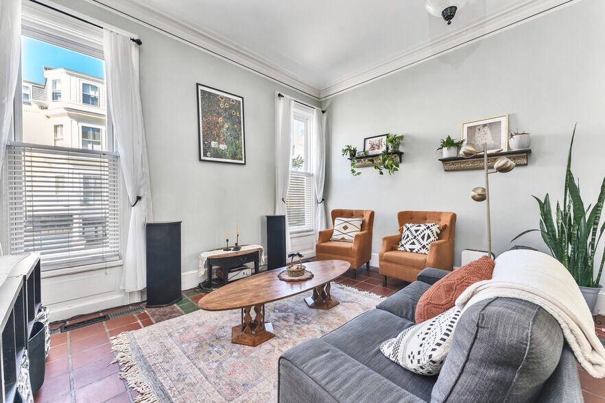 More Photos Of 453 Angell St, Providence Apartments For Sale