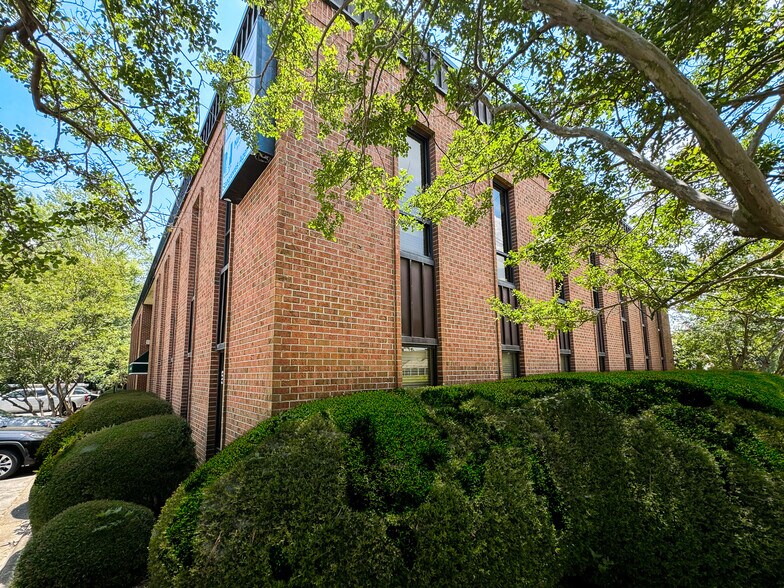 More Photos Of 6404 Falls of Neuse Rd, Raleigh Office For Lease