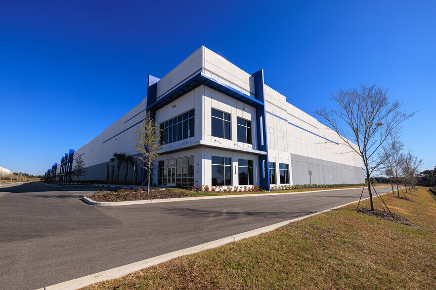 More Photos Of Peterson Rd, Apopka Unknown For Lease